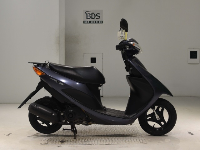 Suzuki ADDRESS V50