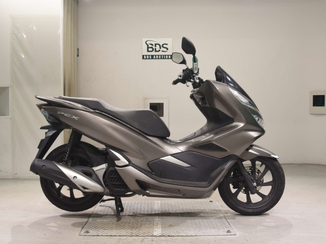 Honda PCX125-3 2018