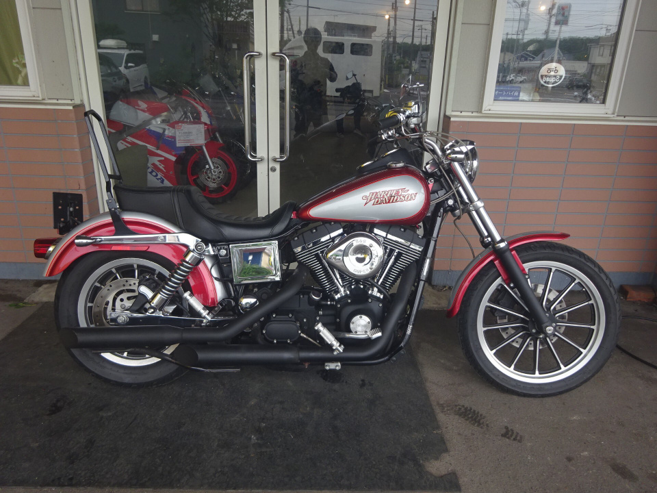 HD DYNA LOW RIDER 2005