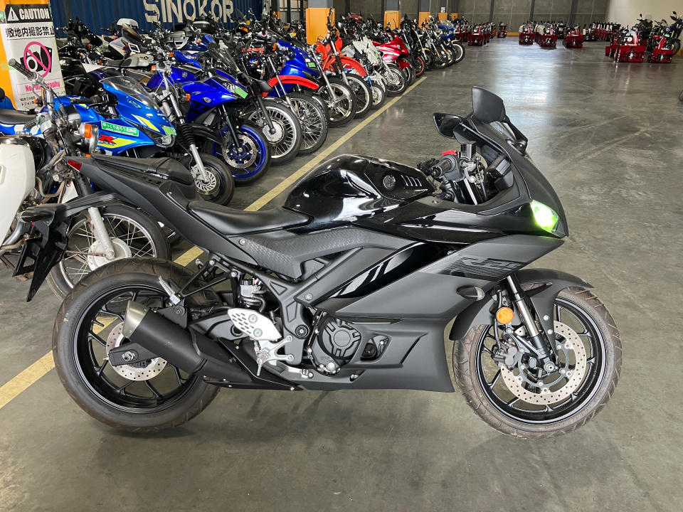 Yamaha YZF-R25 2020