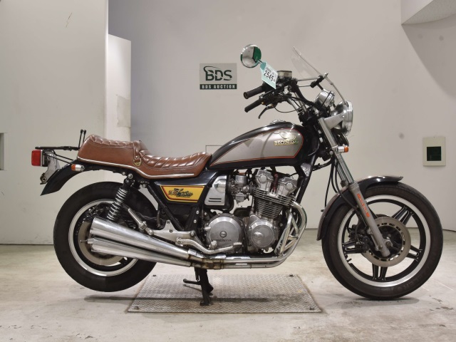 Honda CB750 CUSTOM 1981