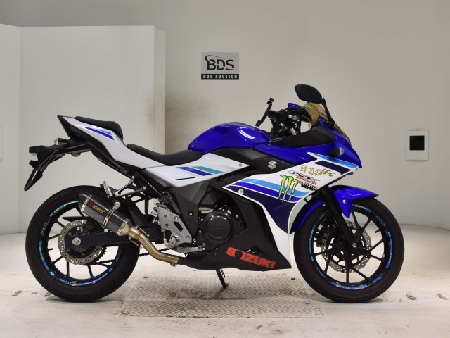 Suzuki GSX250R