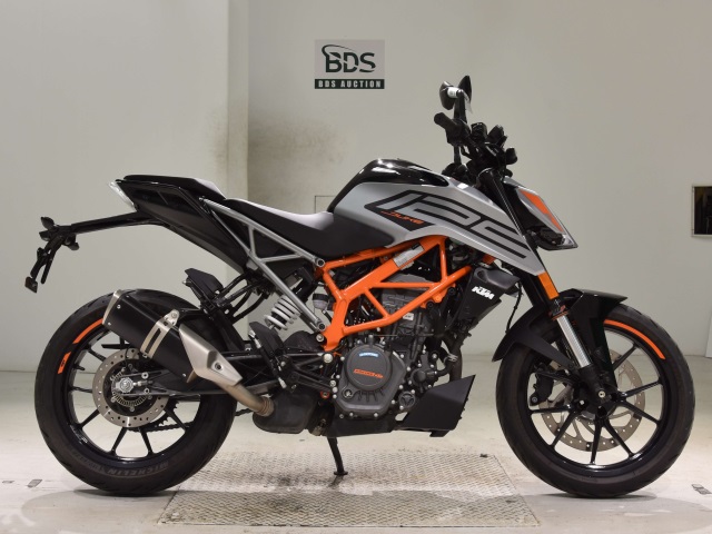 KTM 125 DUKE 2022
