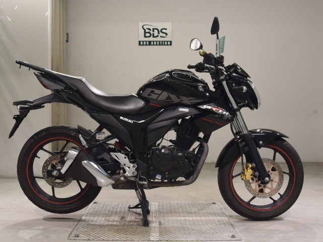 Suzuki GIXXER150