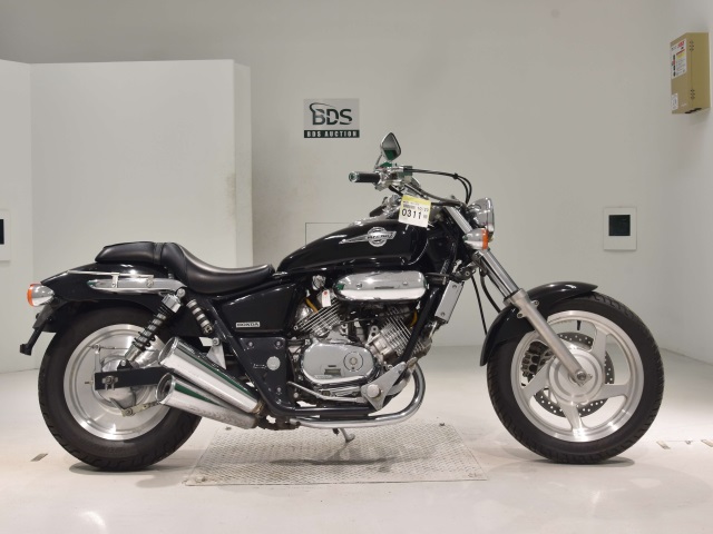Honda MAGNA250 2005