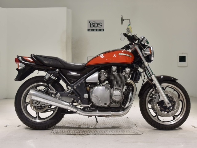 Kawasaki ZEPHYR1100