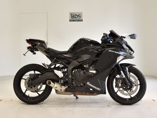 Kawasaki NINJA ZX-25R 2022