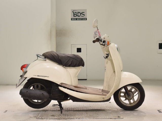 Honda SCOOPY50 2004