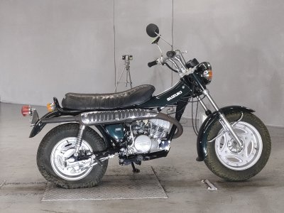 Suzuki VAN VAN125