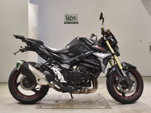 Suzuki GSR750A 2013
