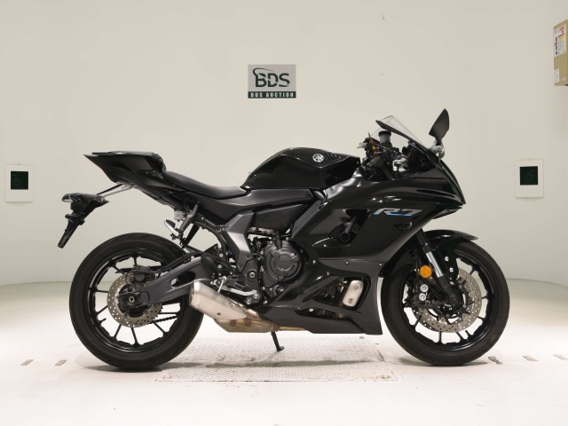 Yamaha YZF-R7-2 2023