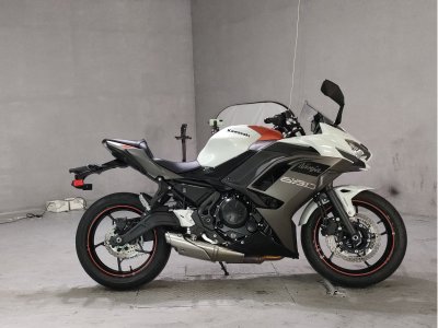 Kawasaki NINJA650 2023
