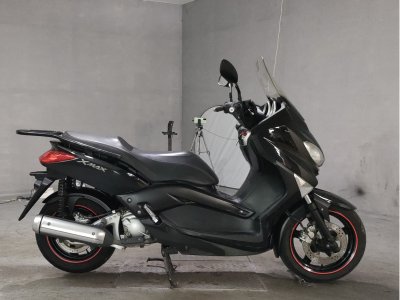 Yamaha X-MAX250