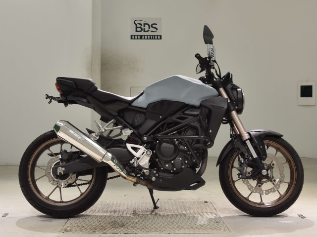 Honda CB250R 2019