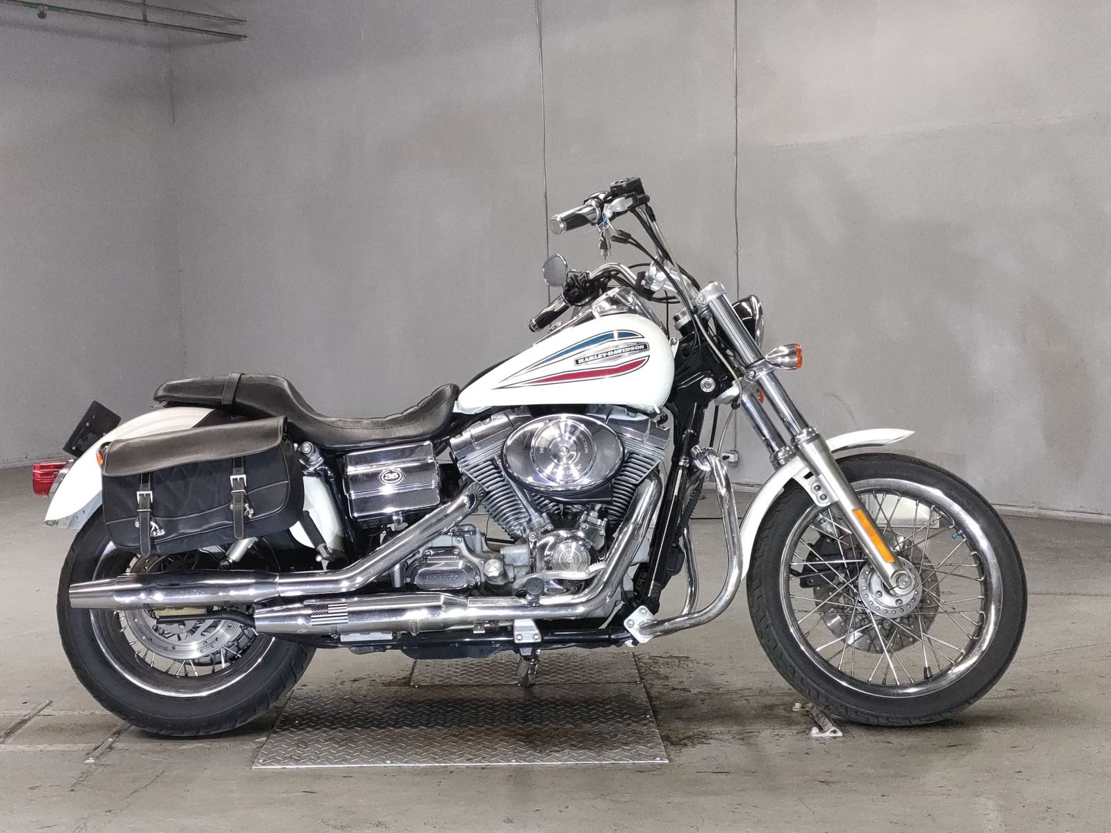 HD SUPER GLIDE FXDI1450 2006