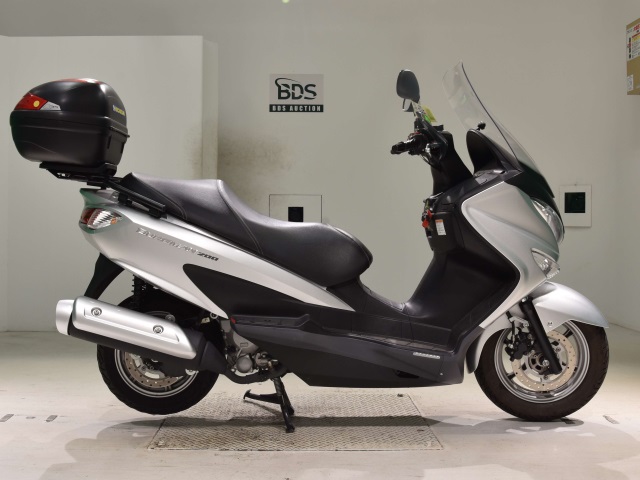 Suzuki BURGMAN200