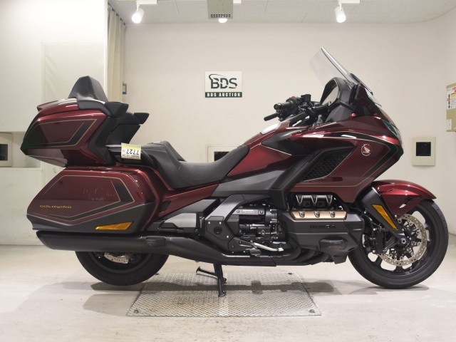 Honda GL1800 TOUR D 2025