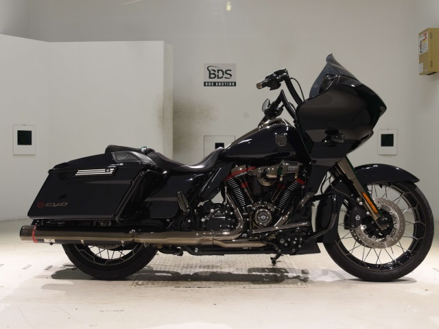 HD ROAD GLIDE FLTRXSE1923 CVO 2022