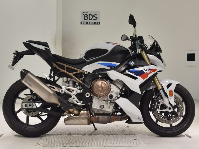 BMW S1000RMﾊﾟｯｹｰｼﾞ 2022