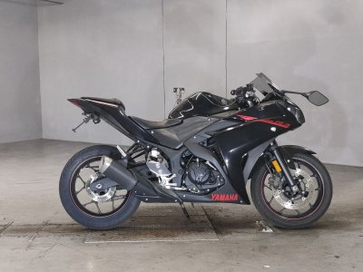 Yamaha YZF-R3 2016
