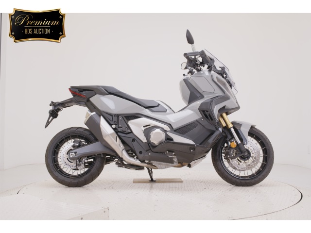 Honda X-ADV750 2024
