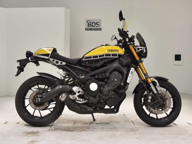 Yamaha XSR900 2016