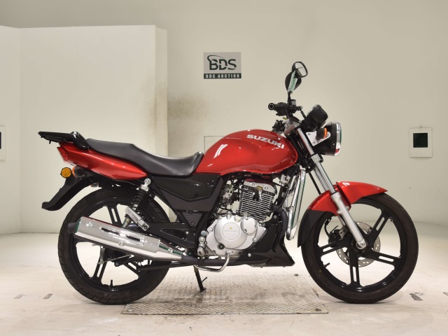 Suzuki EN125-3F 2014