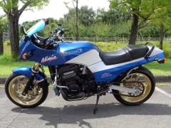 Kawasaki GPZ900R 1994