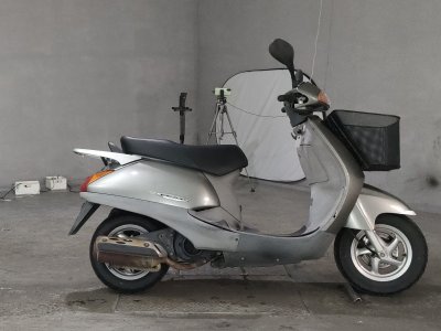 Honda LEAD100 2001