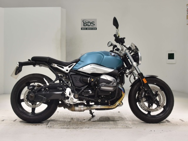 BMW R NINE T PURE 2021