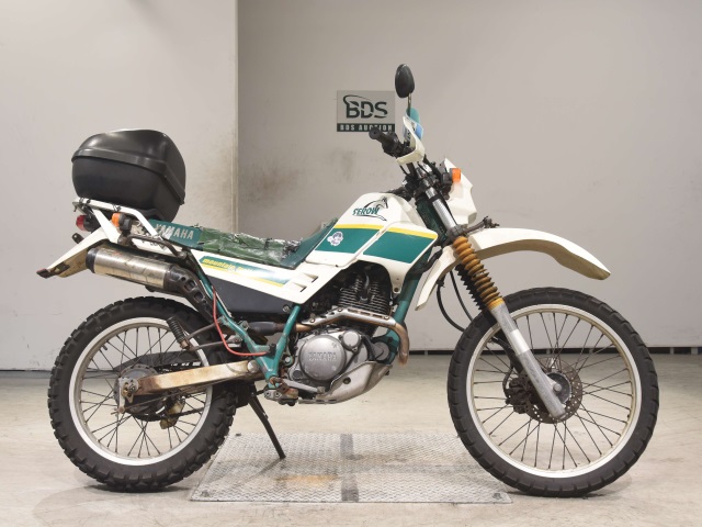 Yamaha SEROW XT225 1989