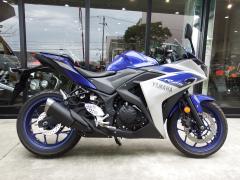 Yamaha YZF-R25 2015