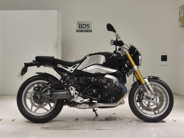 BMW R NINE T 2014