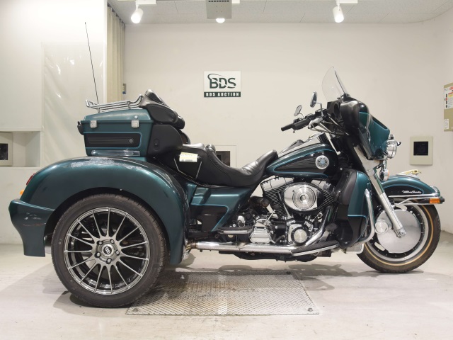 HD ELECTRA GLIDE FLHTCUI1450 TRIKE 2001