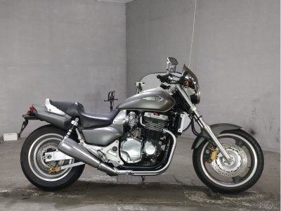 Honda X4 1997
