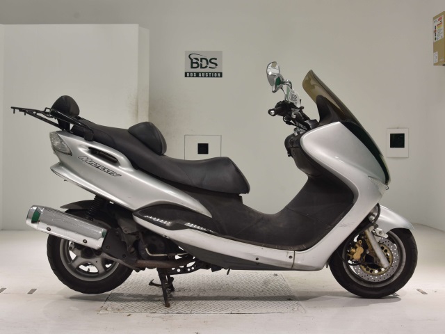 Yamaha MAJESTY 125