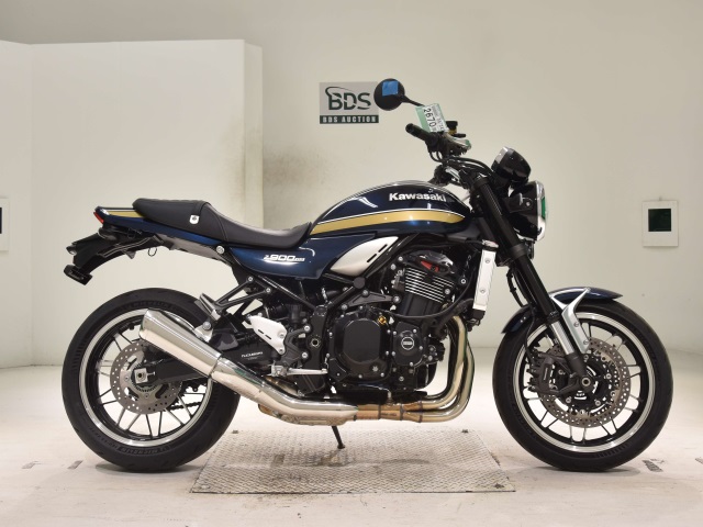 Kawasaki Z900RS 2022