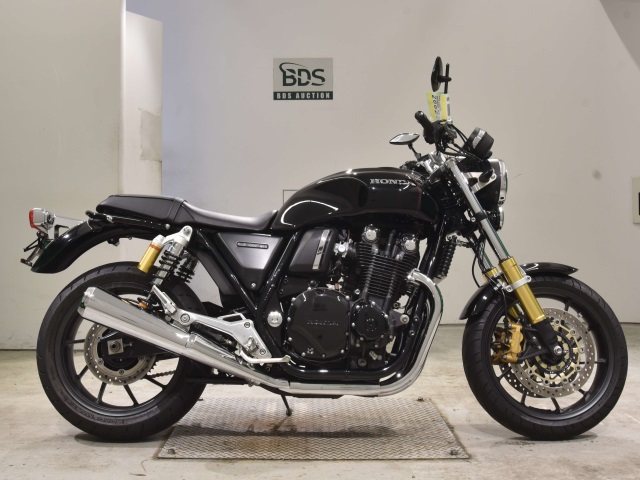 Honda CB1100RS 2017