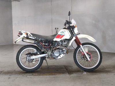 Yamaha SEROW XT225 1989