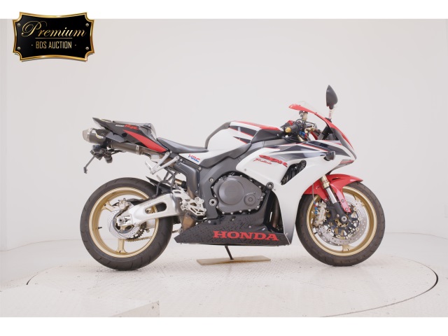 Honda CBR1000RR 2008