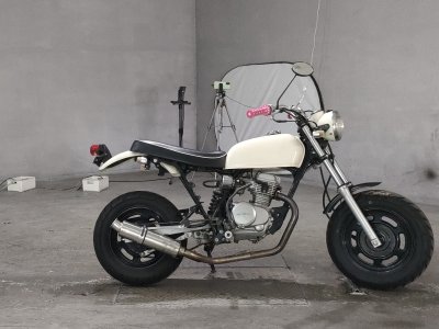 Honda APE50 2002