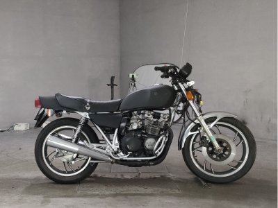 Yamaha XJ400