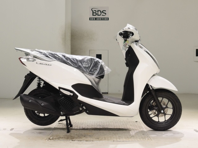 Honda LEAD125 2025