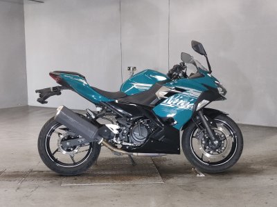 Kawasaki NINJA400 2021