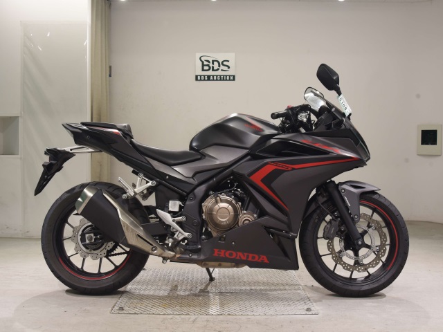 Honda CBR400R 2021