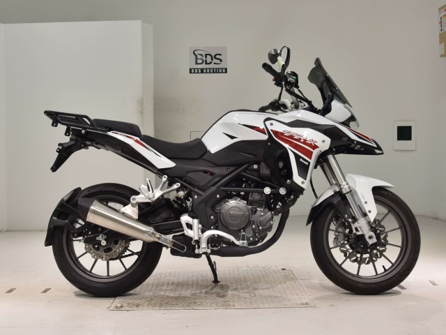 Benelli TRK251 2022
