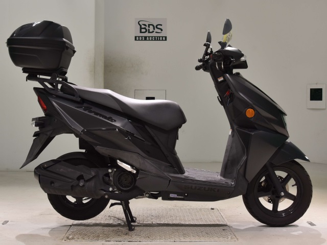 Suzuki AVENIS125