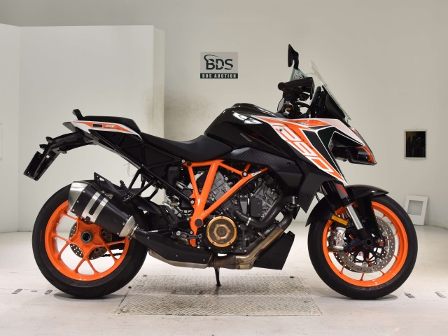 KTM 1290 SUPERDUKE R 2019