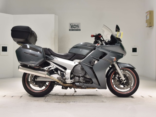 Yamaha FJR1300 2004
