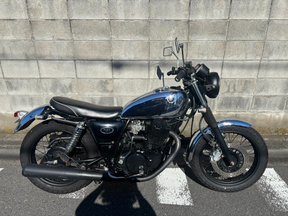 Yamaha SR400 2004